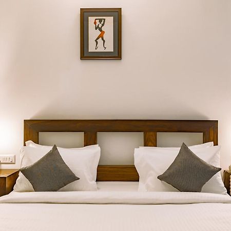 Hotel Narendra Central Muvattupuzha Екстер'єр фото