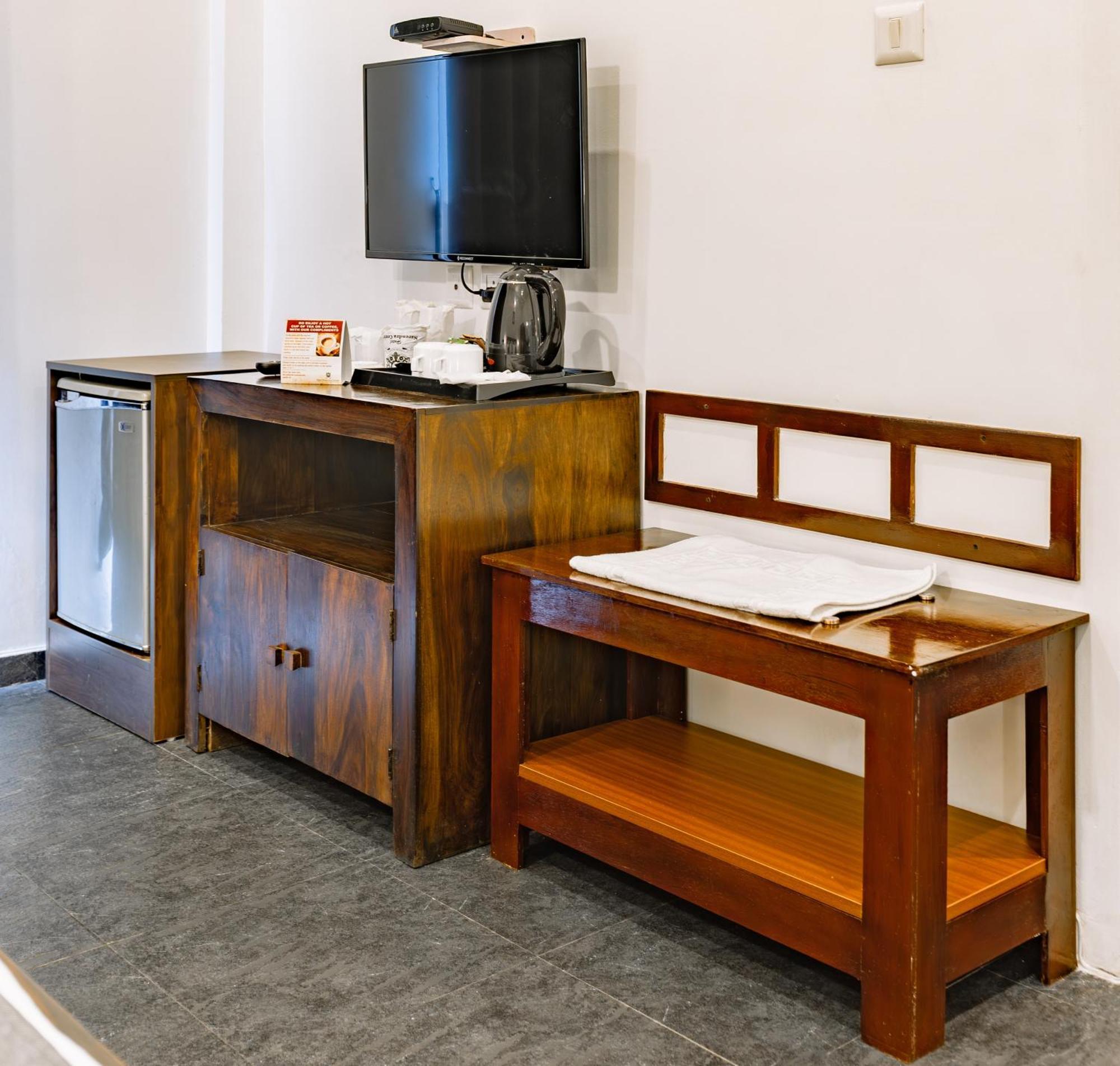 Hotel Narendra Central Muvattupuzha Екстер'єр фото