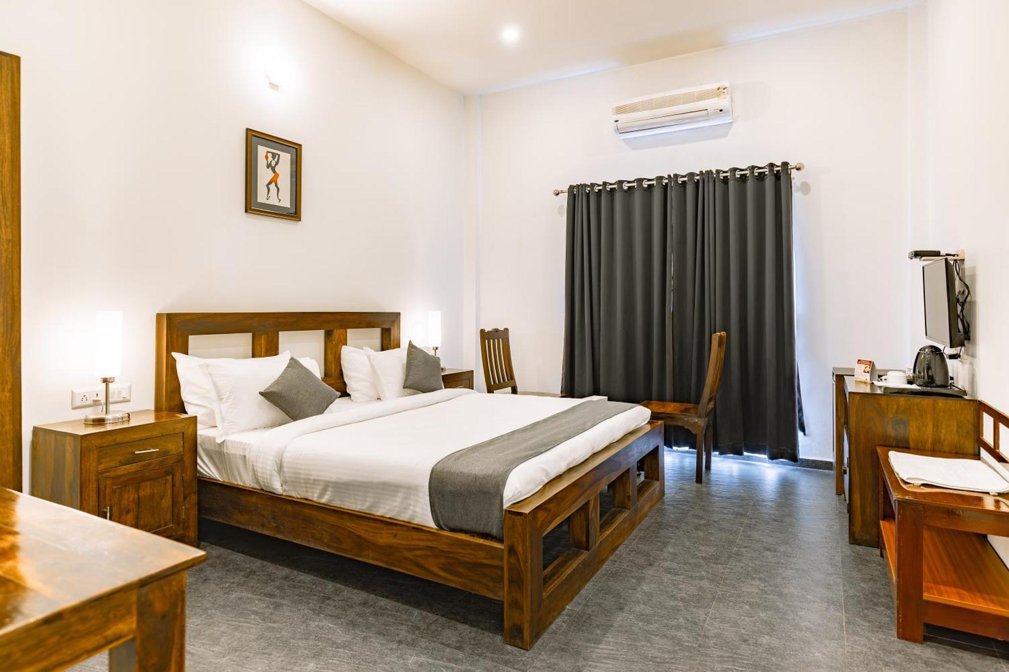 Hotel Narendra Central Muvattupuzha Екстер'єр фото