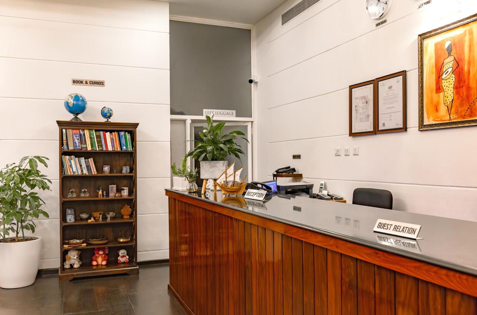 Hotel Narendra Central Muvattupuzha Екстер'єр фото