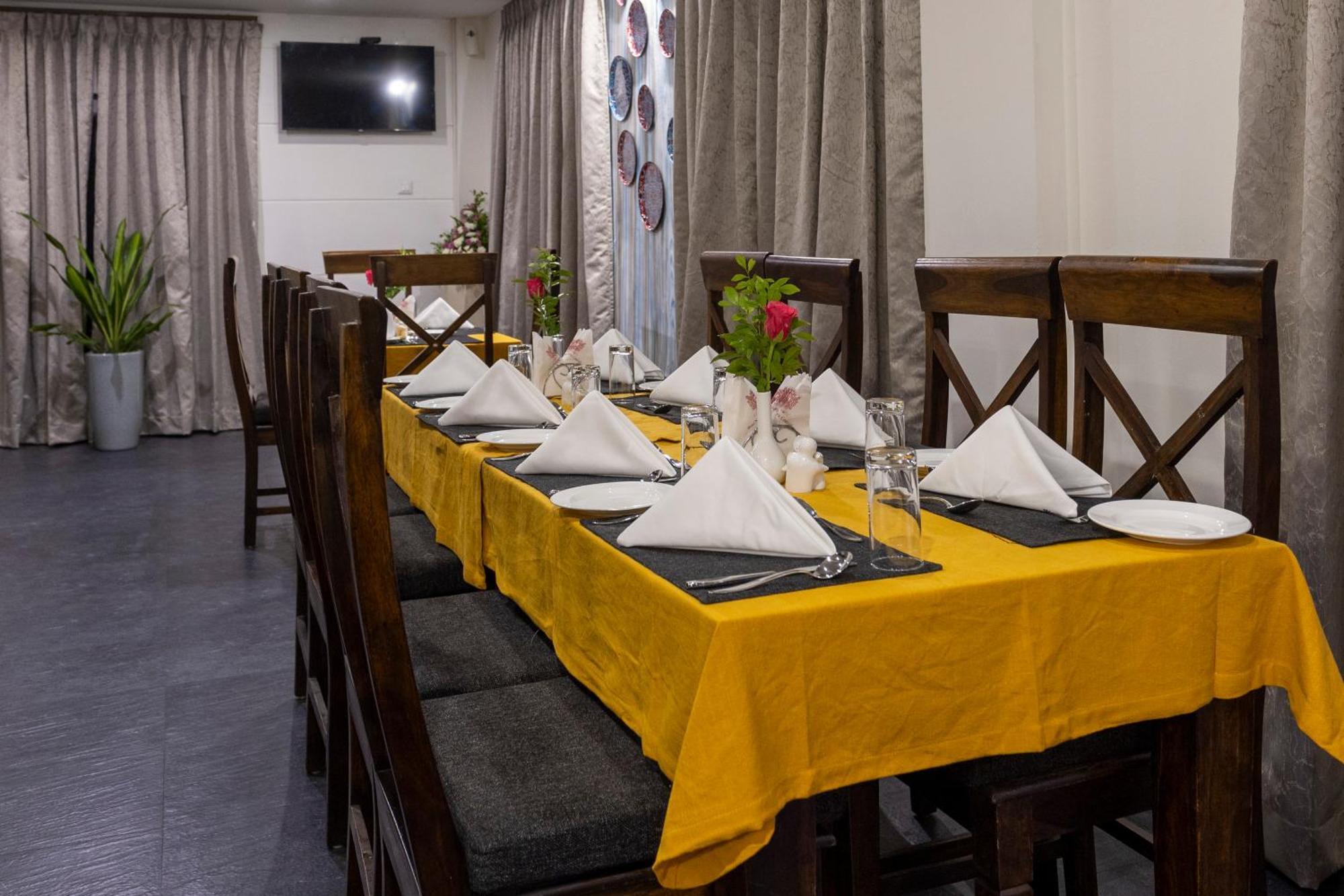 Hotel Narendra Central Muvattupuzha Екстер'єр фото